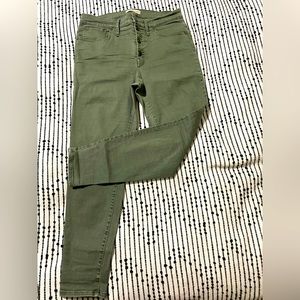 Army green denim Madewell skinny Jeans in US 31/12.